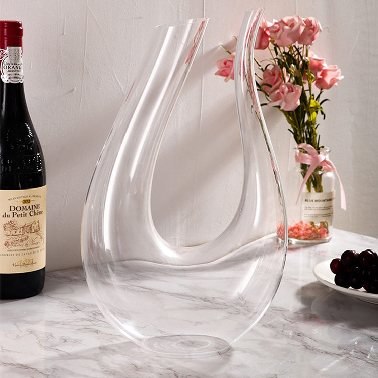 glass decanters manufacturers