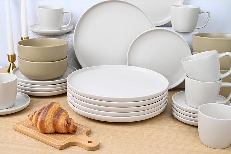 30pcs beige color dinnerware set supplier