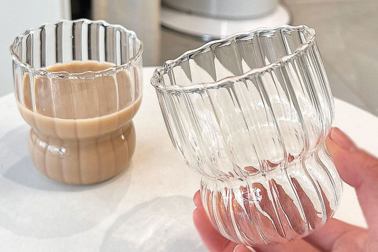 embossed design heat-resistant glass cups